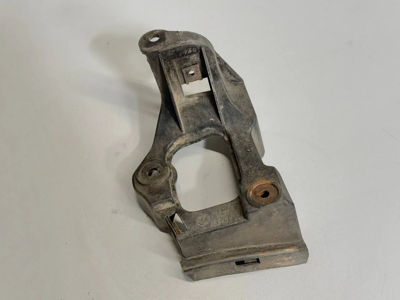 Halter Seitenschweller Stoßstange rechts Audi A6 Avant 4B5 TDI 2002 4B0853922B