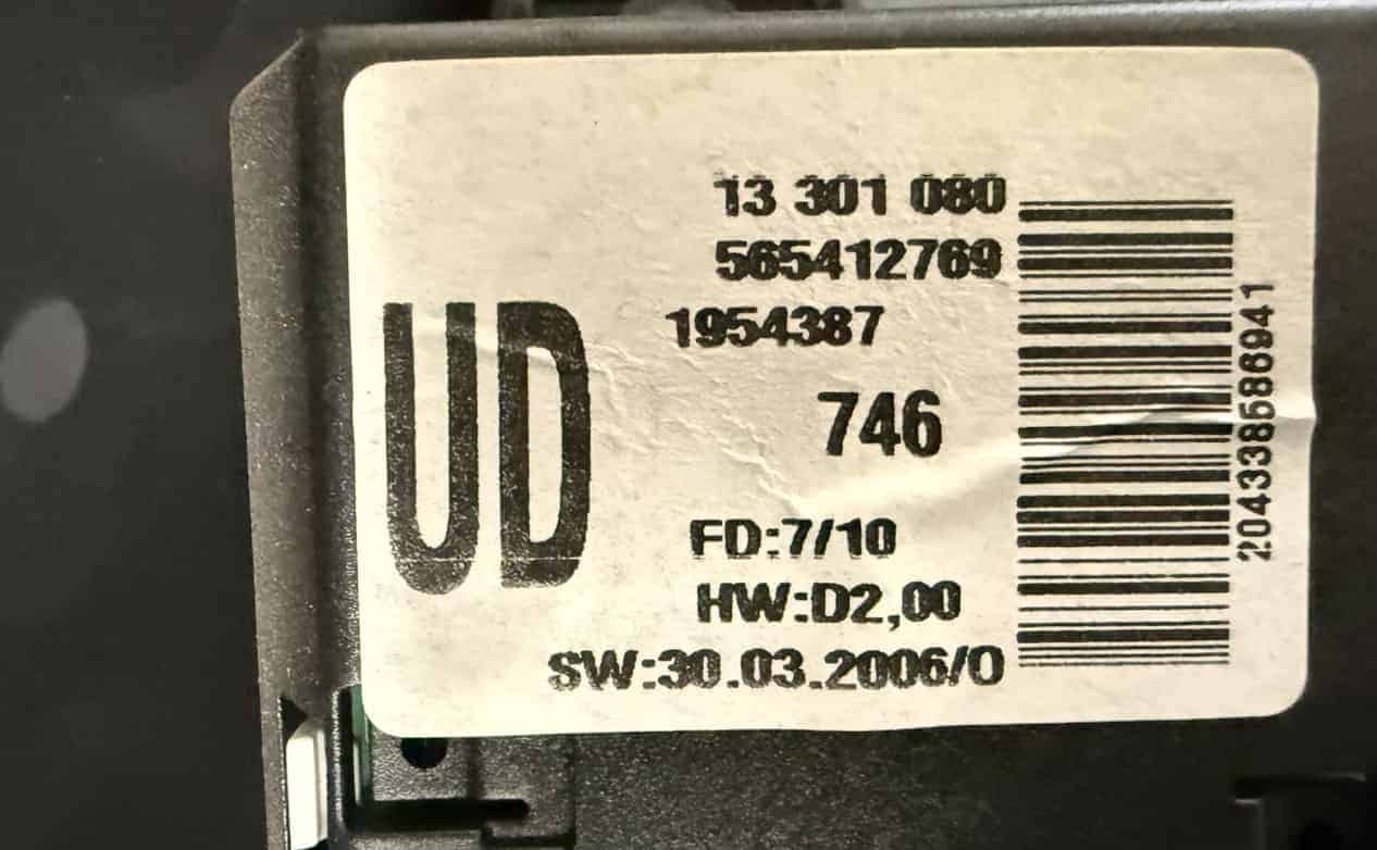 INNENAUSSTATTUNG BOARDCOMPUTER DISPLAY mit Verkleidung Opel Corsa D