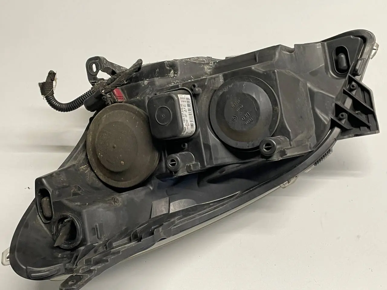 Hauptscheinwerfer rechts Opel ASTRA-H 1.6 DOHC 2007 1EG27037042
