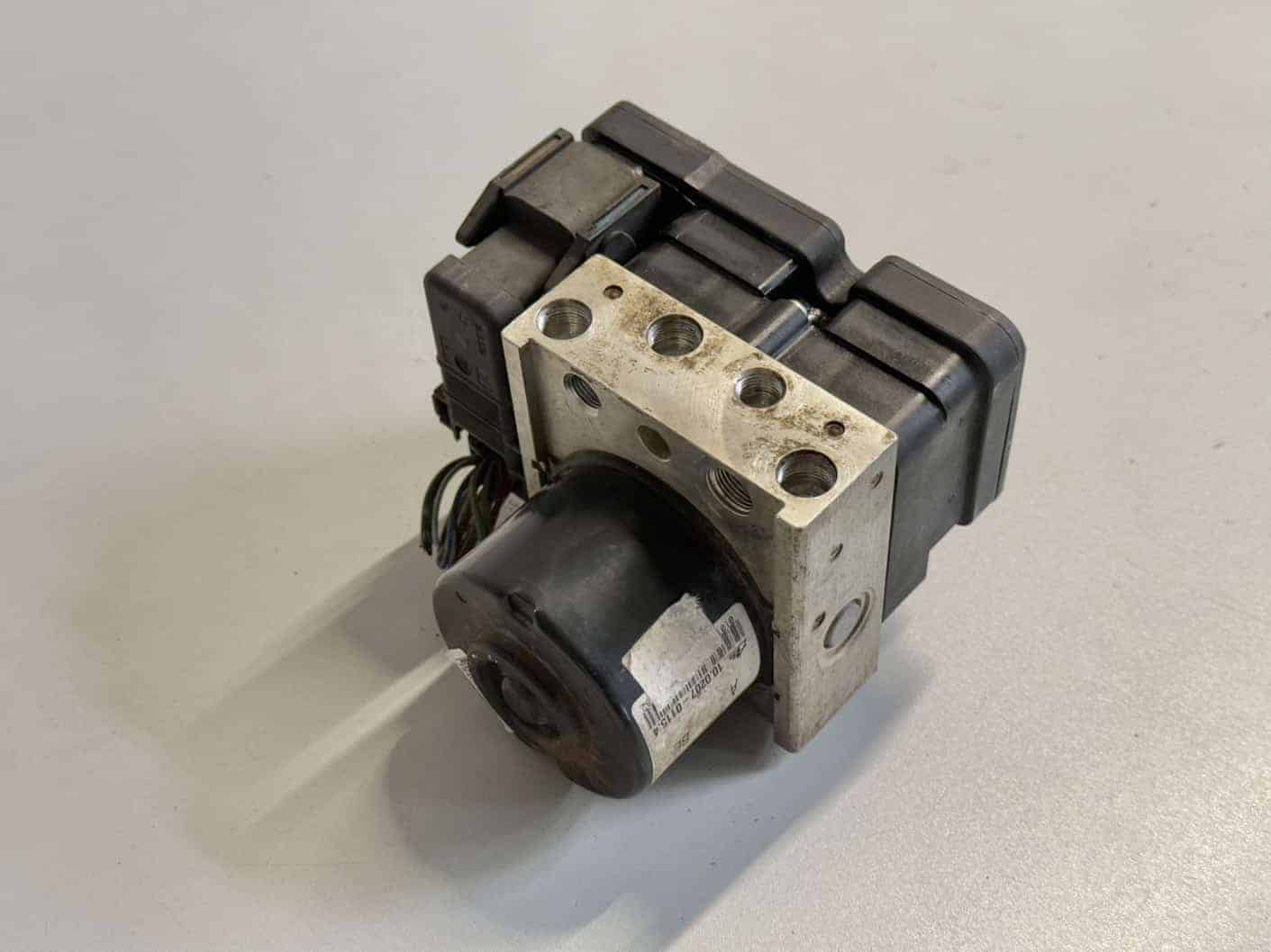 ABS Block Pumpe Steuergerät FORD Fiesta 1.4L 2008