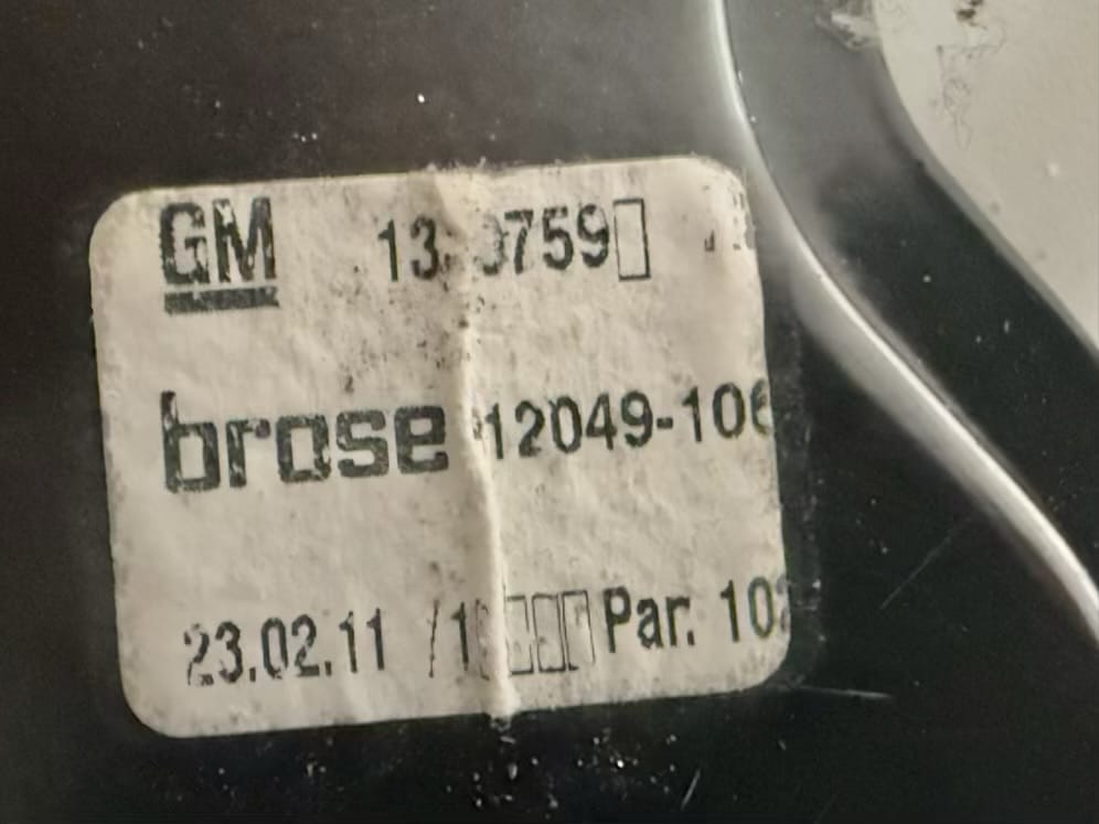 Fensterhebermotor Vorne Rechts OPEL ASTRA-J 2011 0130822411, 966432103, 91536810
