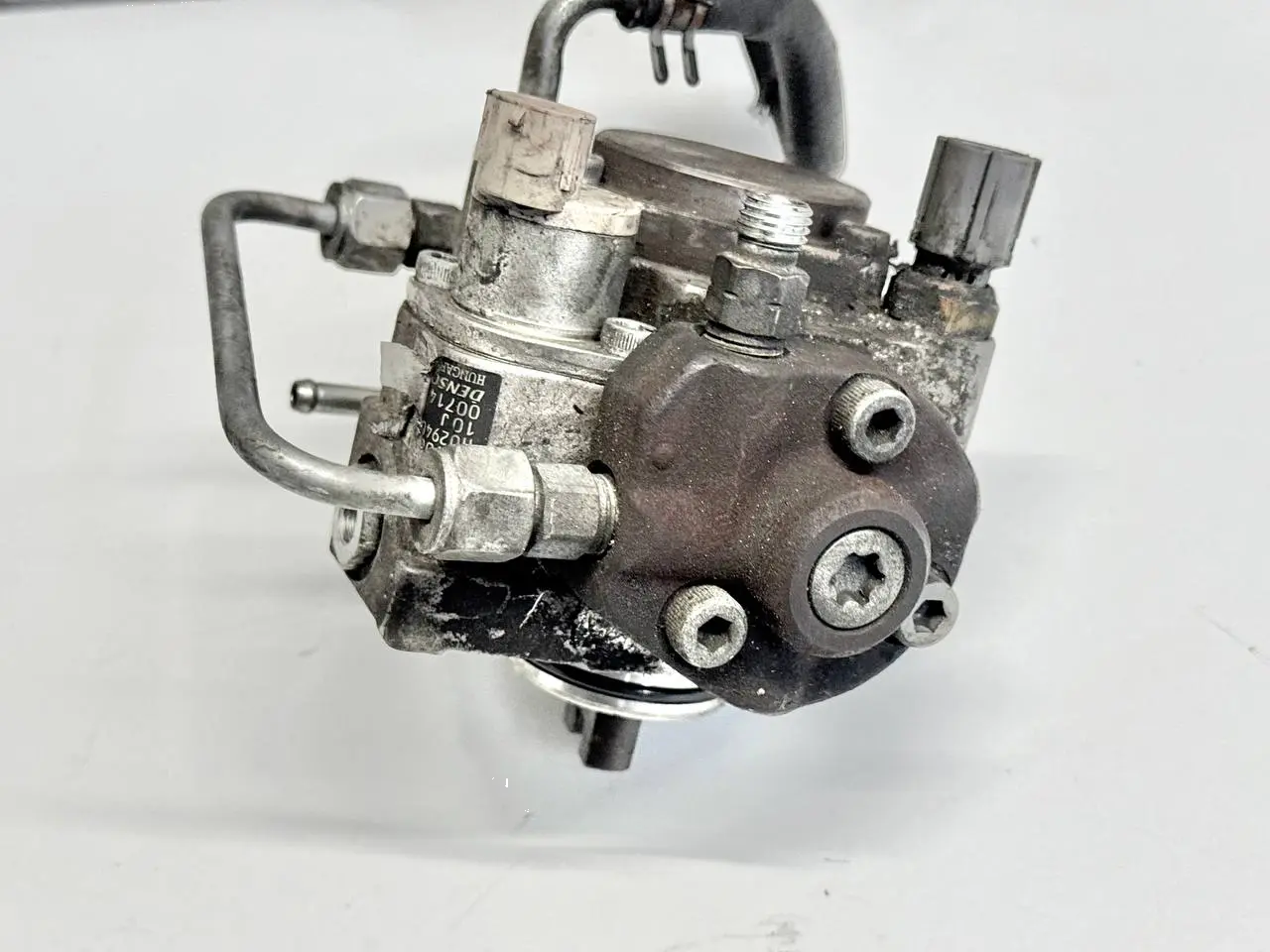 Einspritzpumpe Hochdruckdieselpumpe 2.2L 2AD-FHV TOYOTA Verso 221000R020