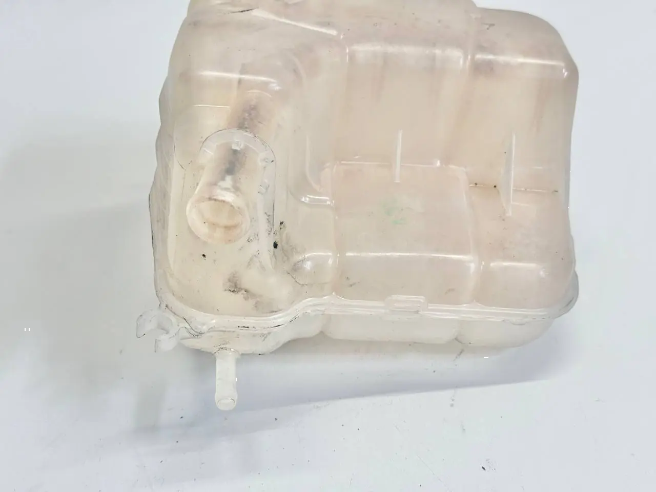 Kuehlwasser Behaelter Ausgleichsgefaess fuer Opel Astra J 1.6 1.7 CDTI 13360063