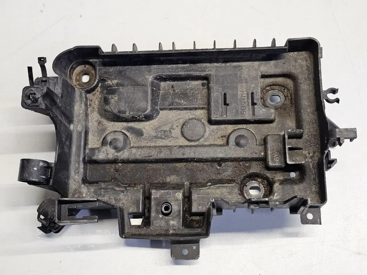 Batteriehalter Batteriekasten Batterietraeger Opel Corsa D 1.2L 2008 13235642