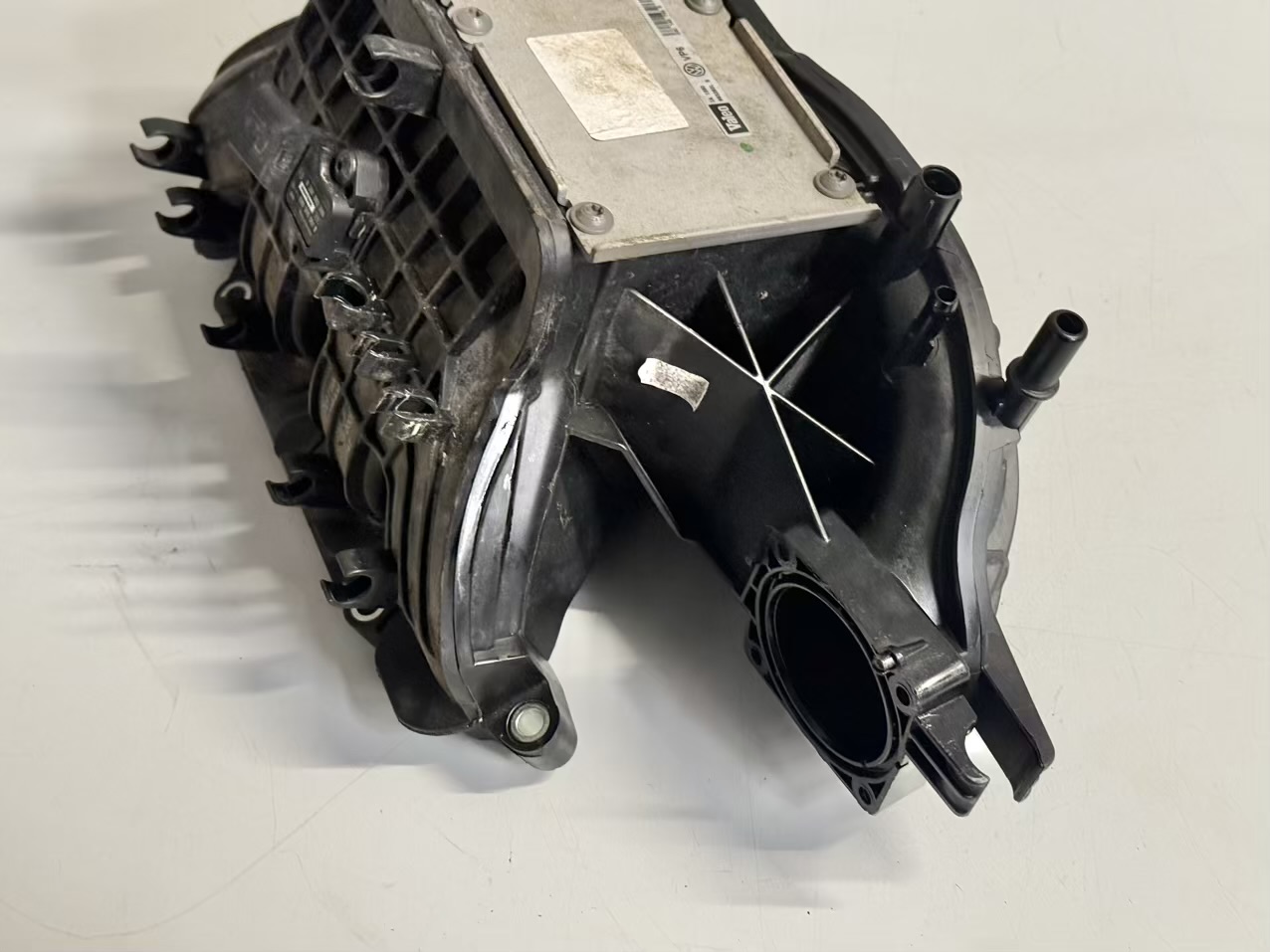 Ansaugbrücke Ansaugkrümmer VW Golf Plus 2009 1,4 TSI 03C129711, 03C145749