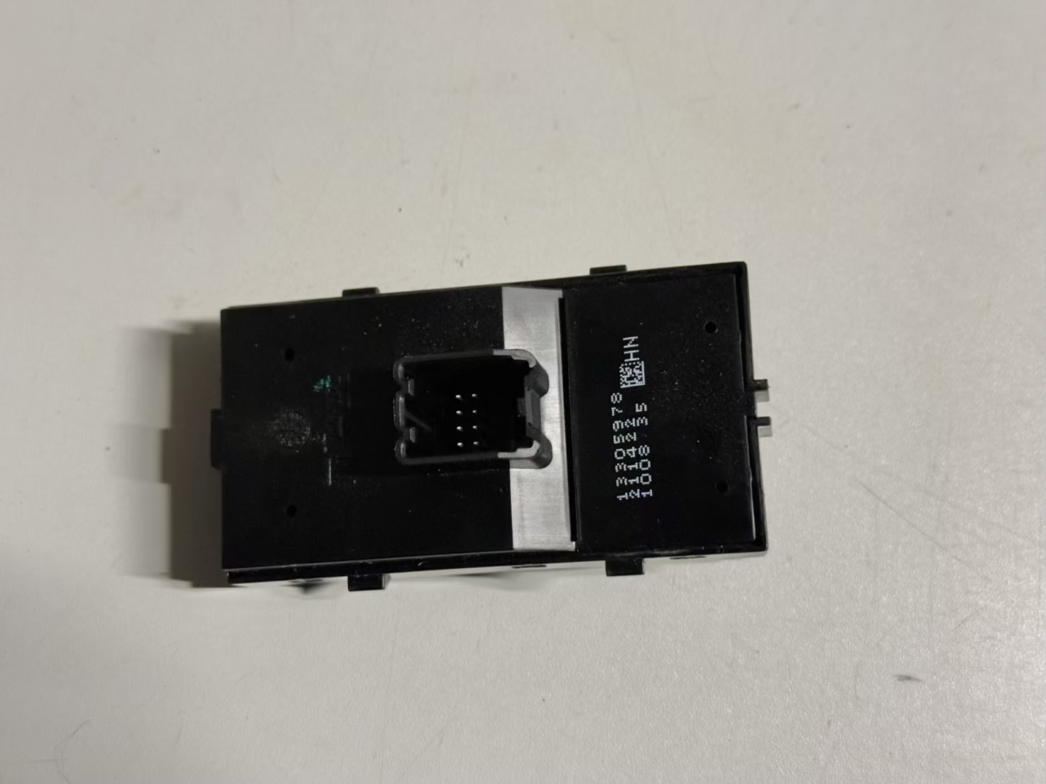 Elektrischer Fensterheber Schalter links OPEL ASTRA-J 2011 13305978