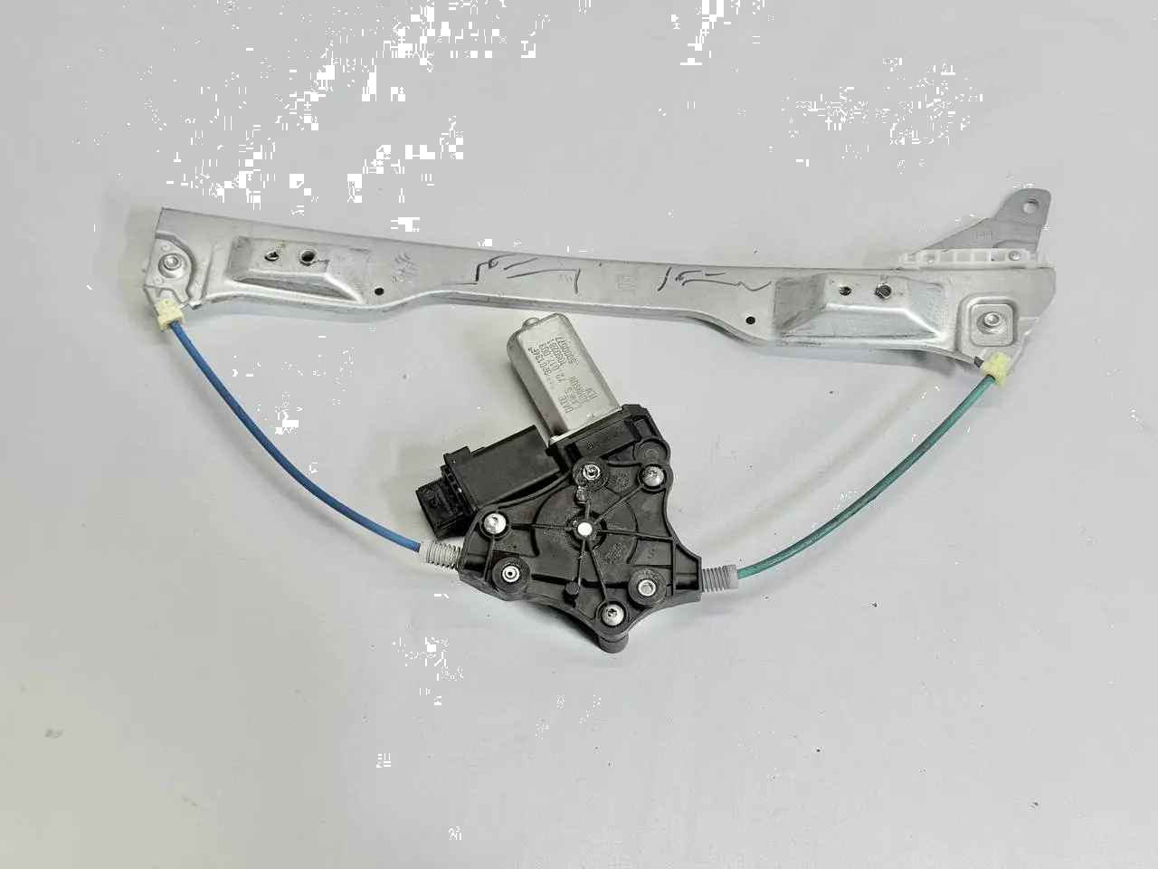 Elektrischer Fensterhebermotor vorne rechts Opel Corsa D 2009 72017003