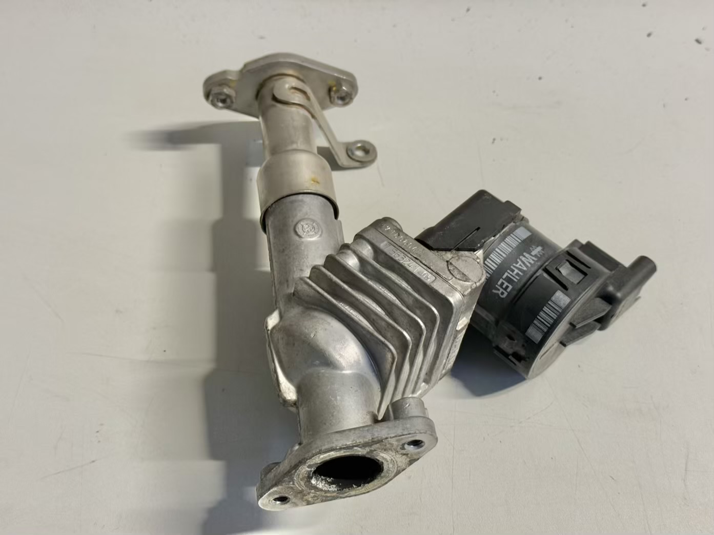 Abgasrückführventil Abgasrückführung AGR BMW 116i N43 E81 E87 2011 7563241