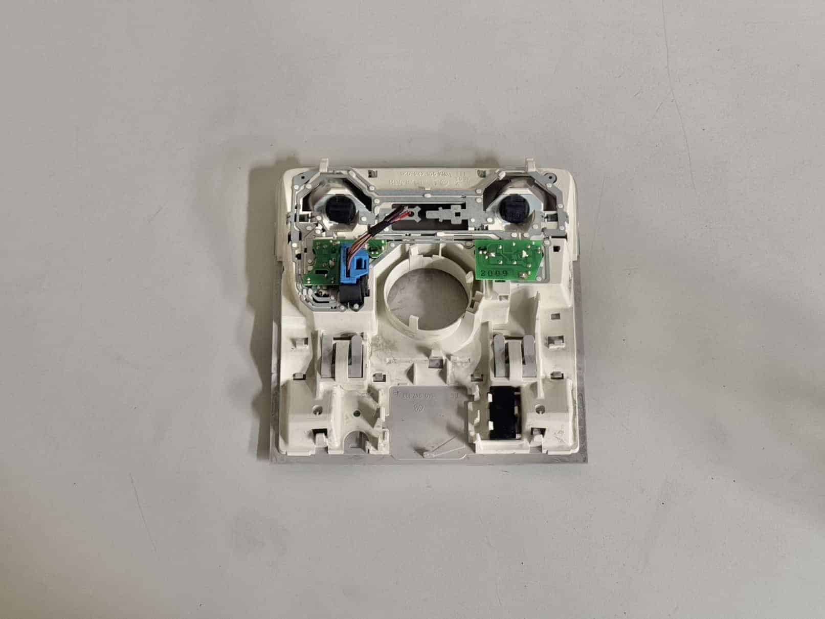 Innenraumbeleuchtung Deckenlampe VW Golf Plus 2009 1K0947105