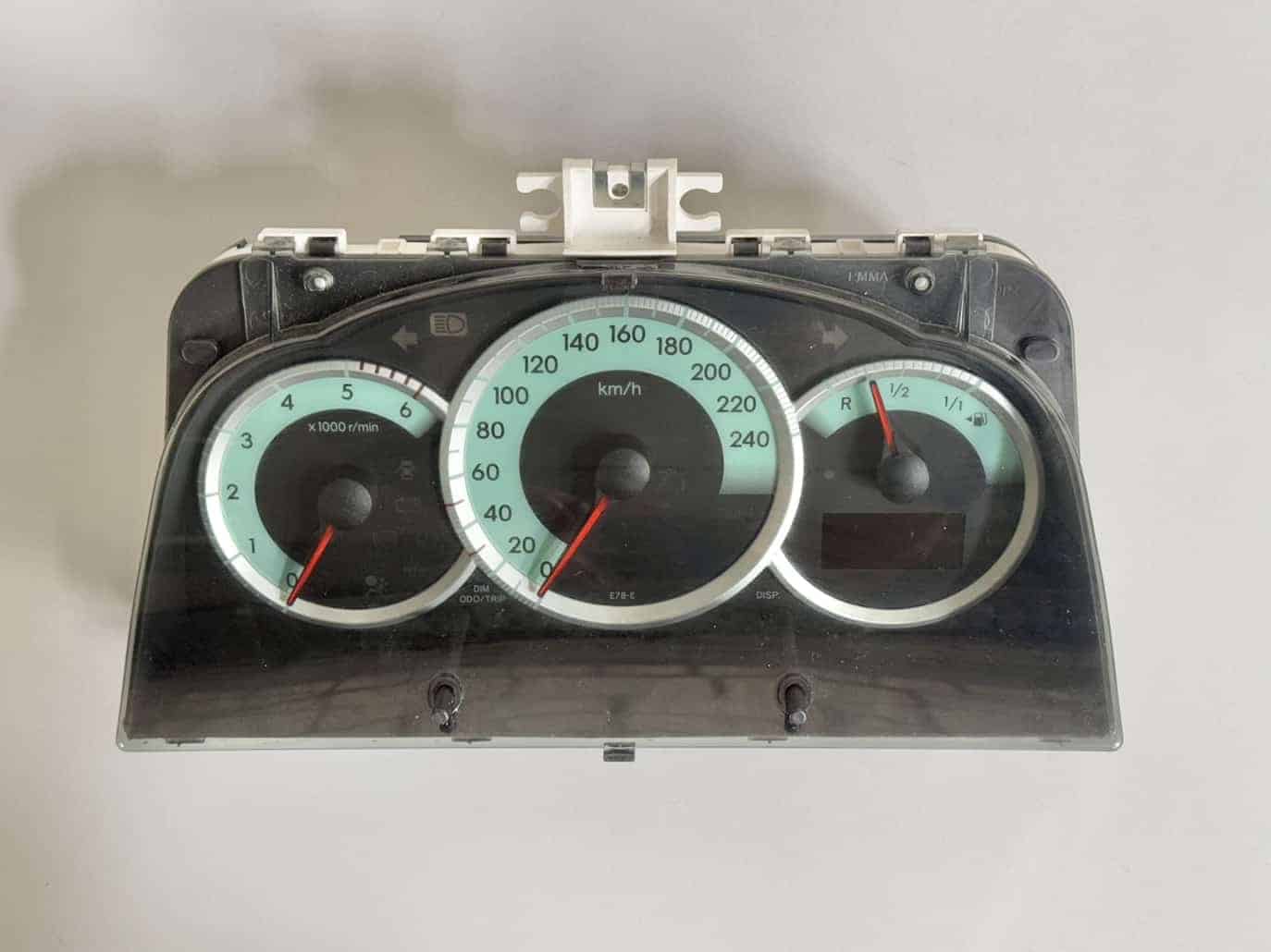 Tacho Kombiinstrument TOYOTA Verso 2008