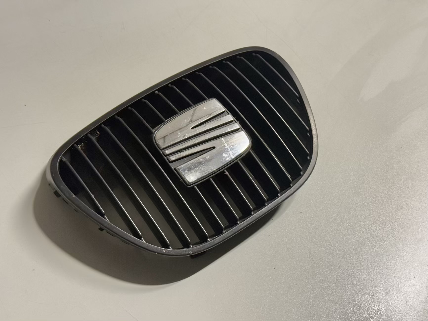 Kühlergrill Frontgrill Seat Ibiza 1.2 2008 6L0853651, 6L0853654, 6L0853679