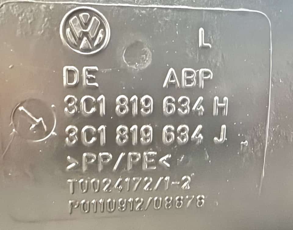 Armaturenbrett VW Passat 3C 3C1857003, 3C1819634, 3C1857009