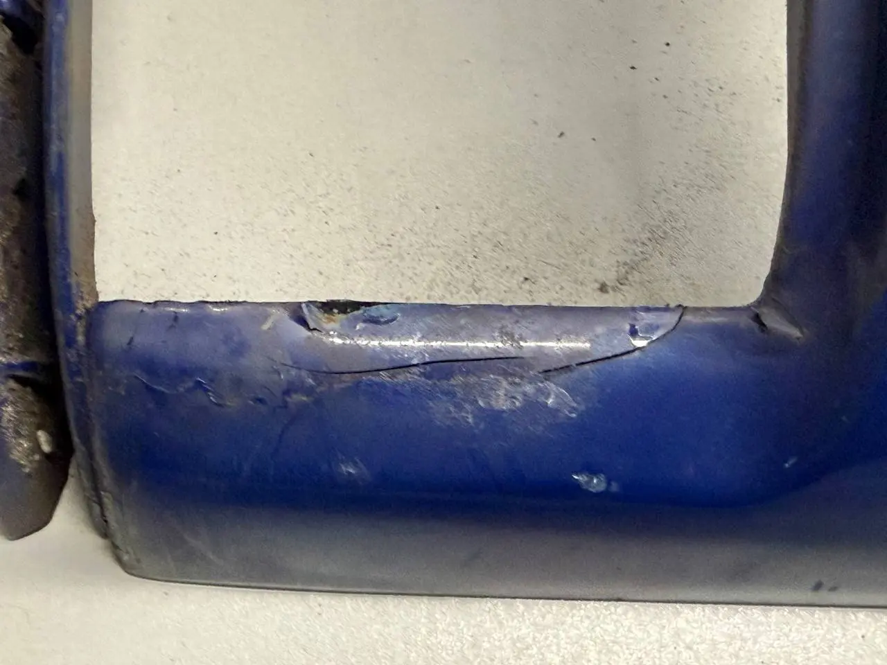 Blende Scharnier Heckflügeltür recht Mercedes Benz Vito W639 111 2009 6396940625