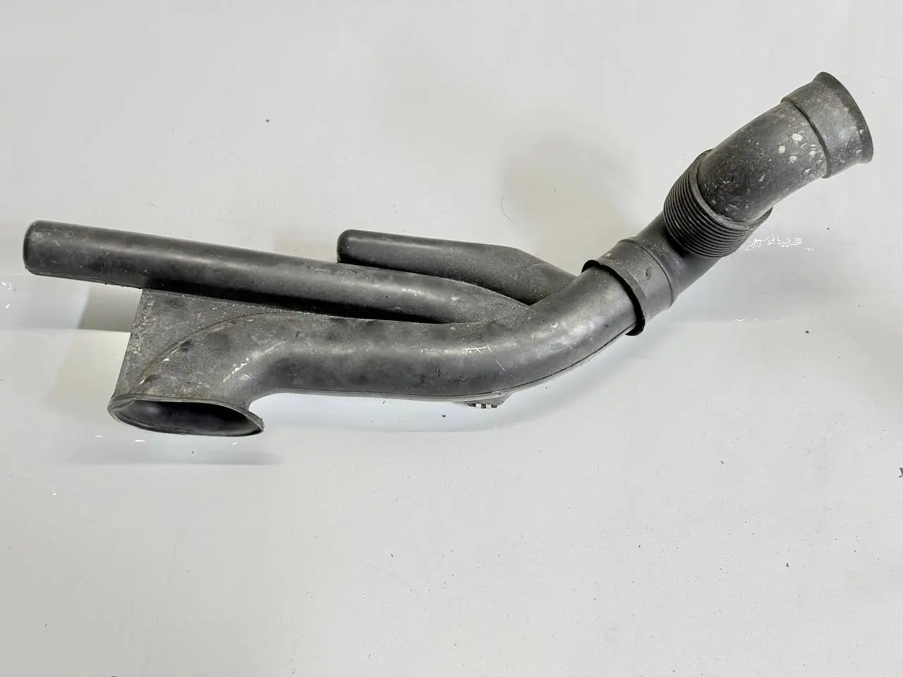 Ansaugschlauch Ansaugrohr Luftschlauch fuer Meriva A OPEL MERIVA 2003 9129706