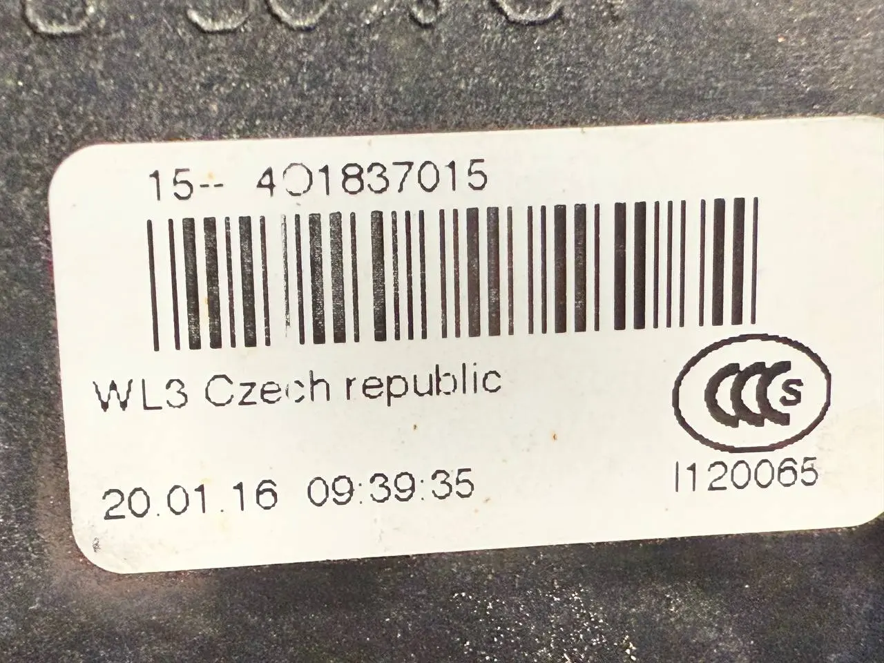 Türschloss mit Stellmotor vorne Links Audi A6 Avant 4B5 TDI 2.5L 2002 401837015