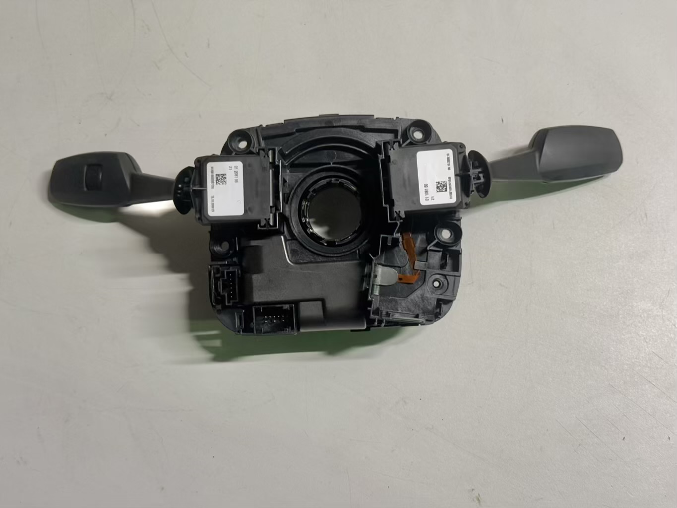 Schleifring Lenkstockschalter Blinker Hebel BMW 116i E81 E87 2011 LZ912303003