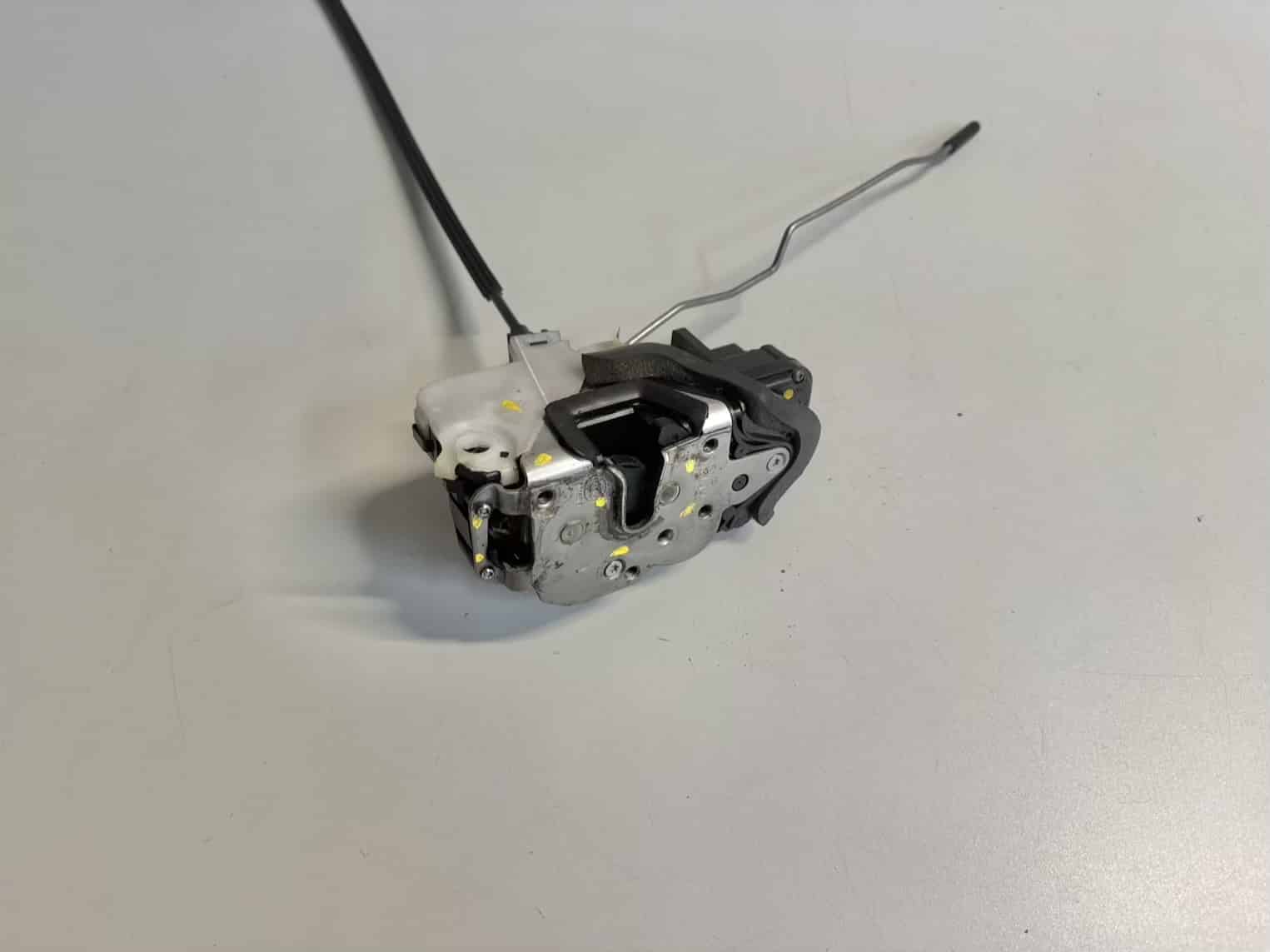 Türschloss Links OPEL ASTRA-J 2011 3023880RH4
