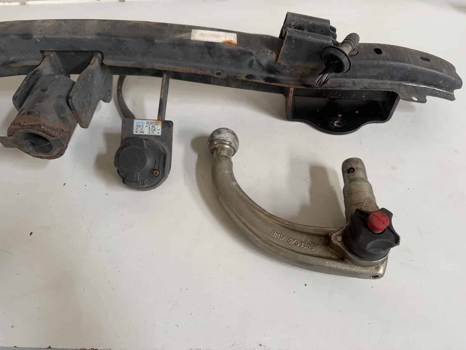 Anhängerkupplung abnehmbar BMW 116i E81 2011