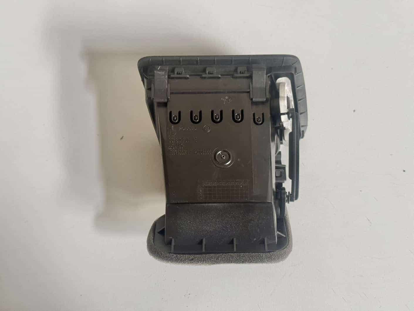 Luftdüse links VW Passat 3C Kombi 2008 3C1819701