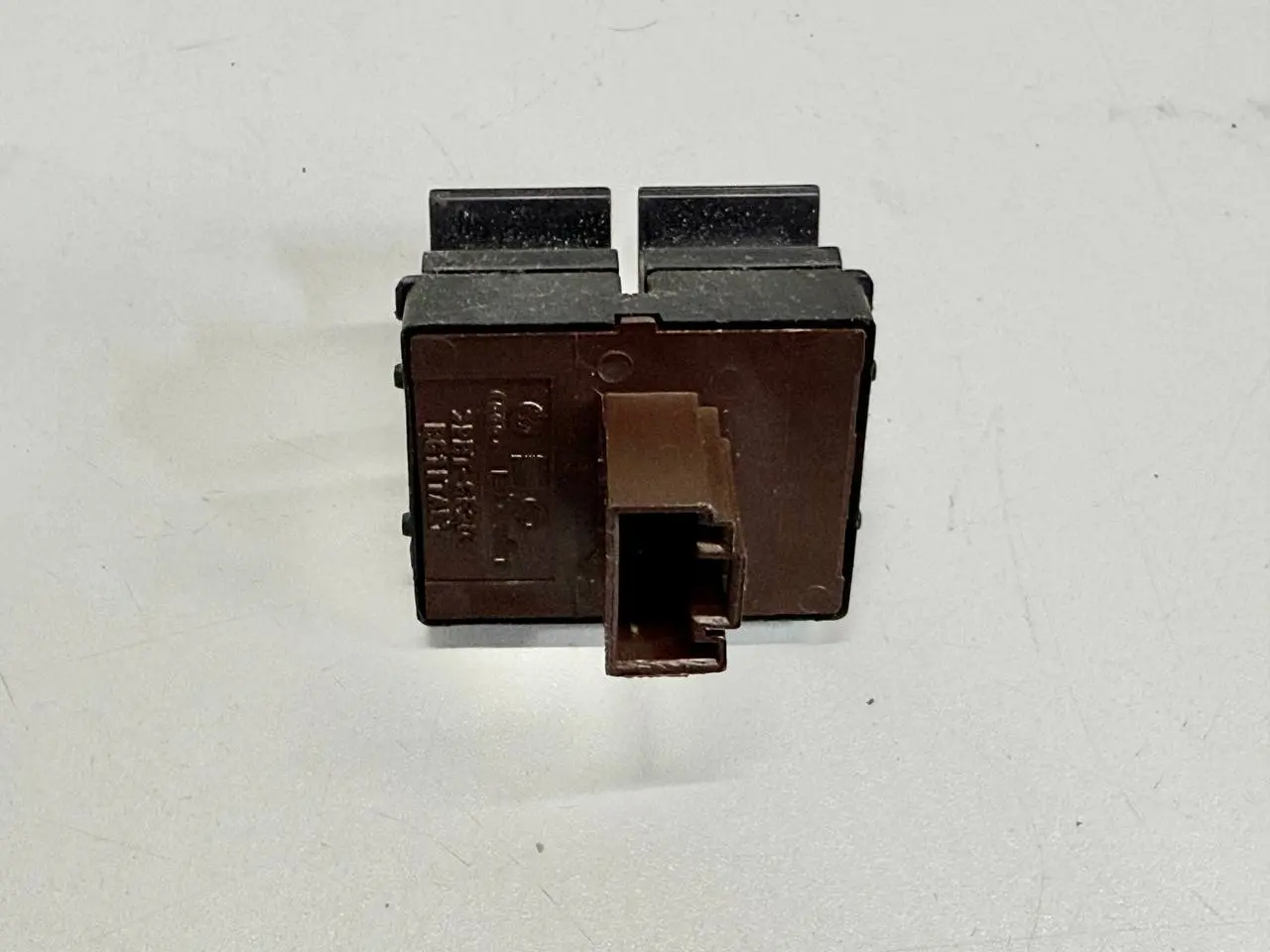Fensterheber Schalter links VW Golf5 1K1 1.4L 1K3959857A