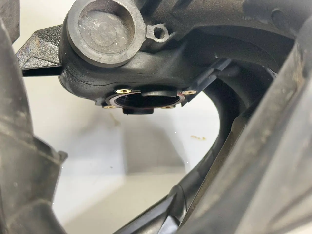 Ansaugbrücke Krümmer Saugrohr C-Max 1.0L FORD Fiesta 1.4L 2008 2S6G9424E