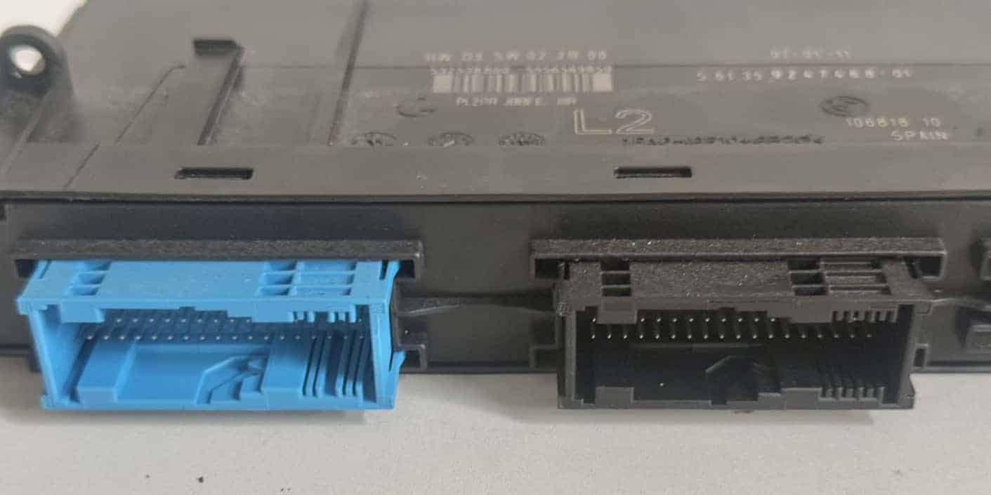 Komfort Steuergerät convenience BCM Elektronikmodul BMW 116i E81 2011