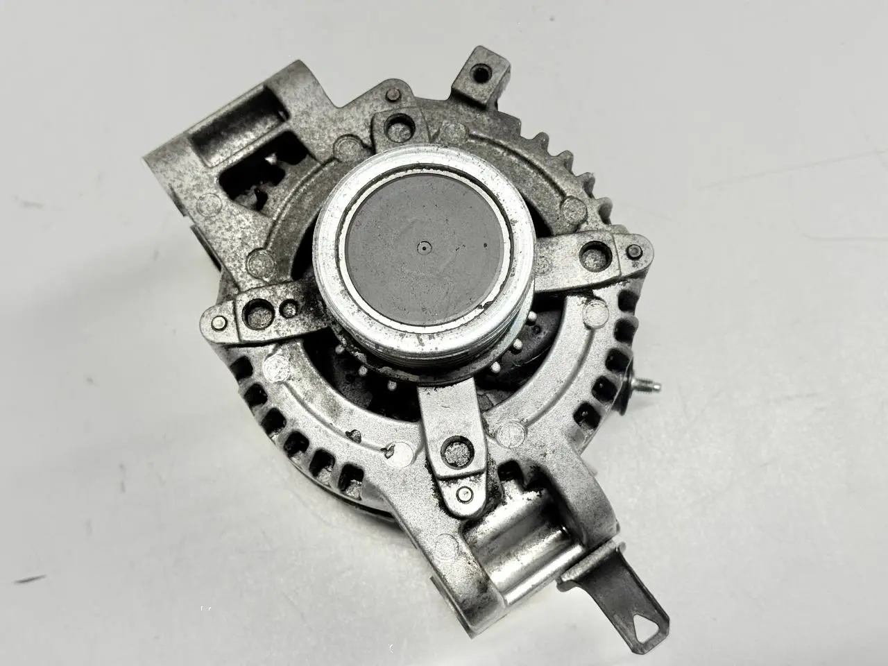 Lichtmaschine Generator Alternator für TOYOTA Verso 2.2L 2008 27060-26030