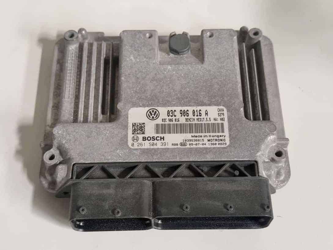 Motor Steuergerät ECU VW Golf Plus 2009 MED17.5.5