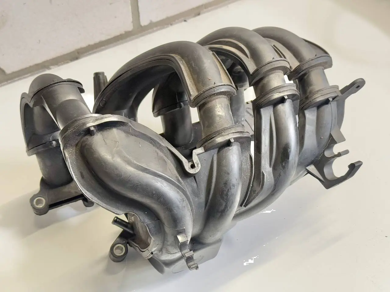 Ansaugbrücke Krümmer Saugrohr C-Max 1.0L FORD Fiesta 1.4L 2008 2S6G9424E