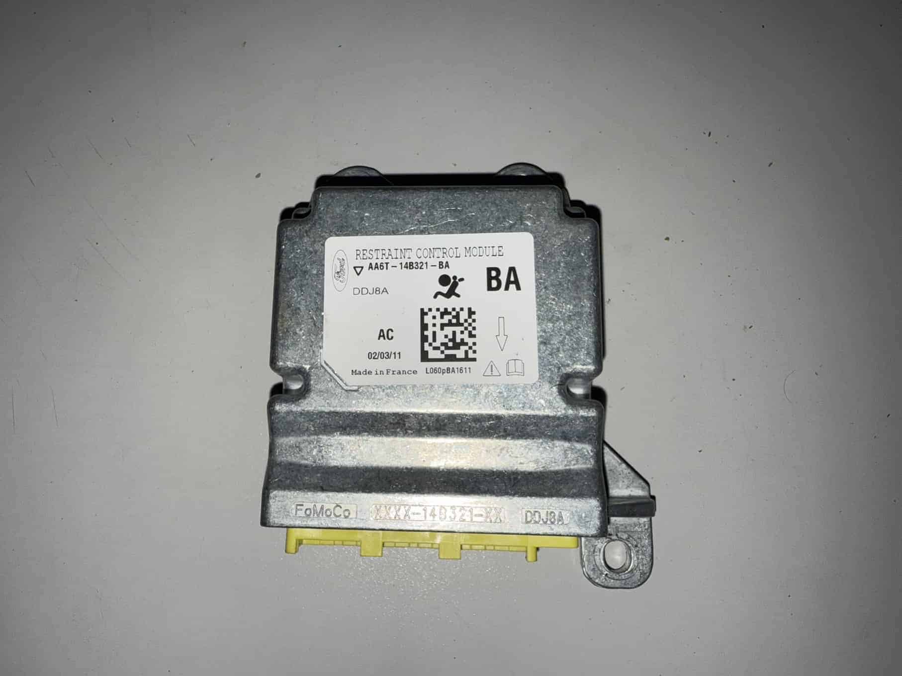 Airbag steuergerät Ford Fiesta 1.25L 2010