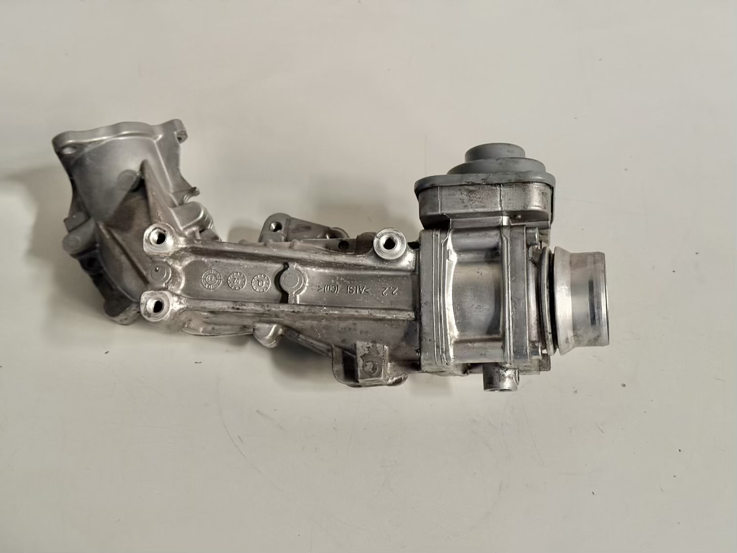 Ansaugrohr mit Drosselklappe 1.7 CDTI OPEL ASTRA-J 2011 898105210, 8973858235