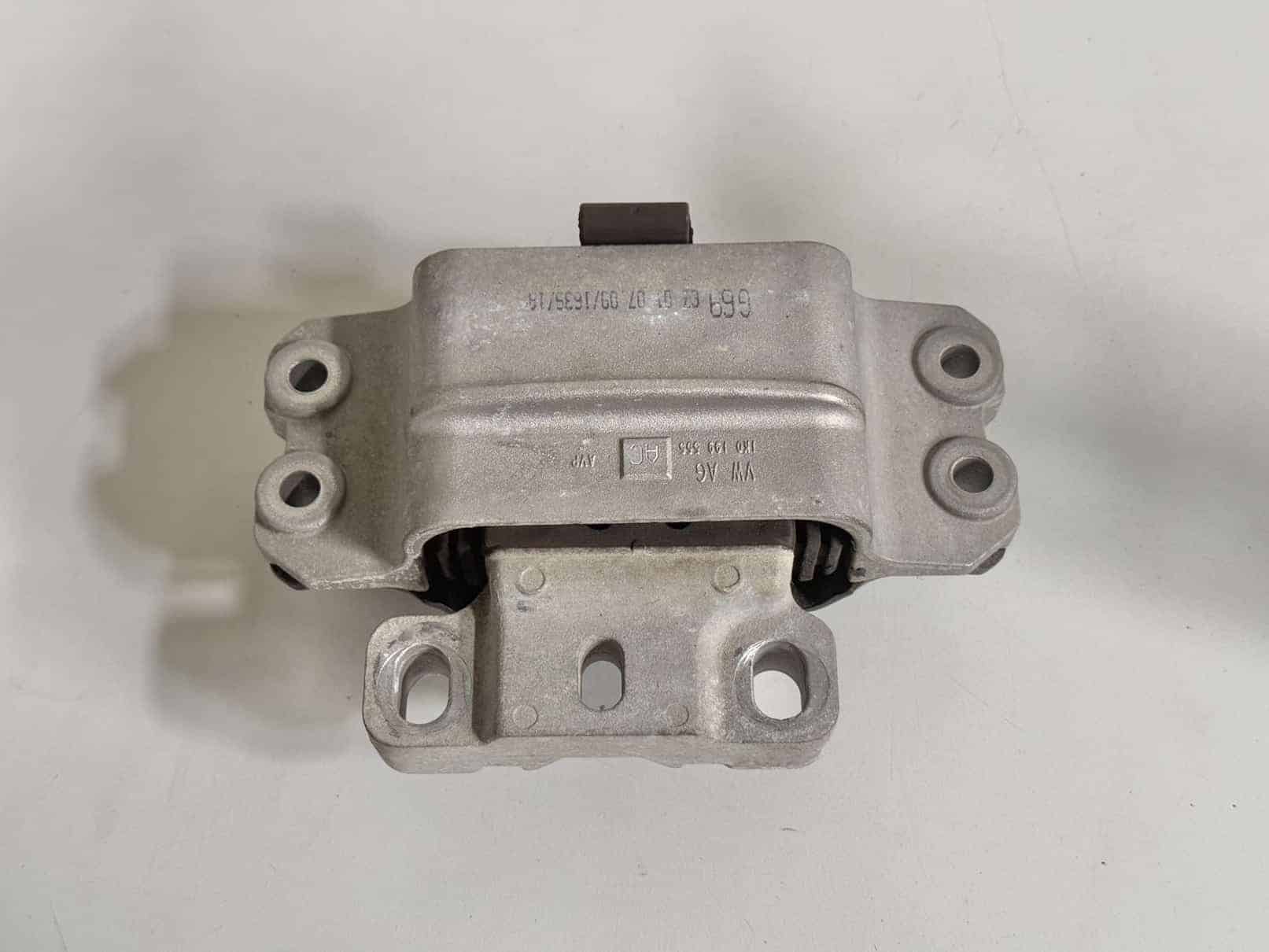 Motorlager Motorhalterung VW Golf Plus 2009 1K0199555