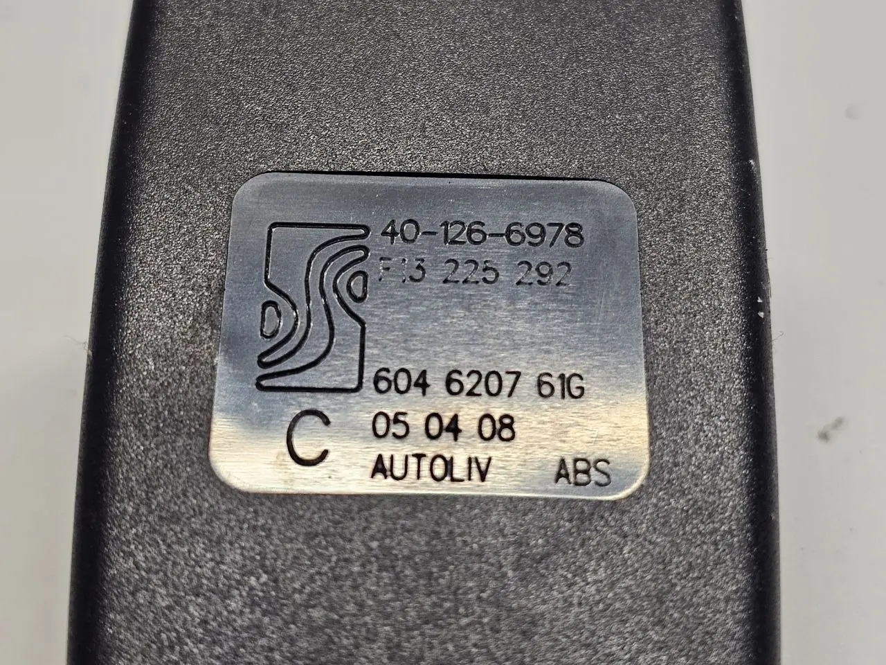 Gurtschloss Sicherheitsgurt Schloss hinten Opel Corsa D 1.2L 2008 401266978