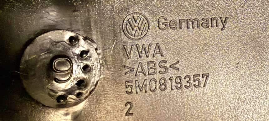 Abdeckung Armaturenbrett mit Luftdüsen VW Golf Plus 2009 5M0858071K