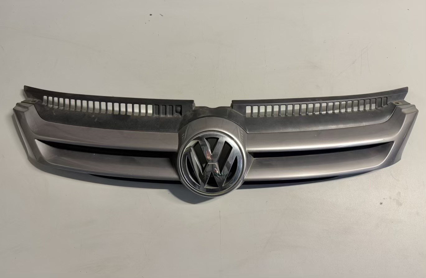 Kühlergrill VW Golf Plus 2005 5M1 1,6 FSI 5M0853653 FC: LA7T