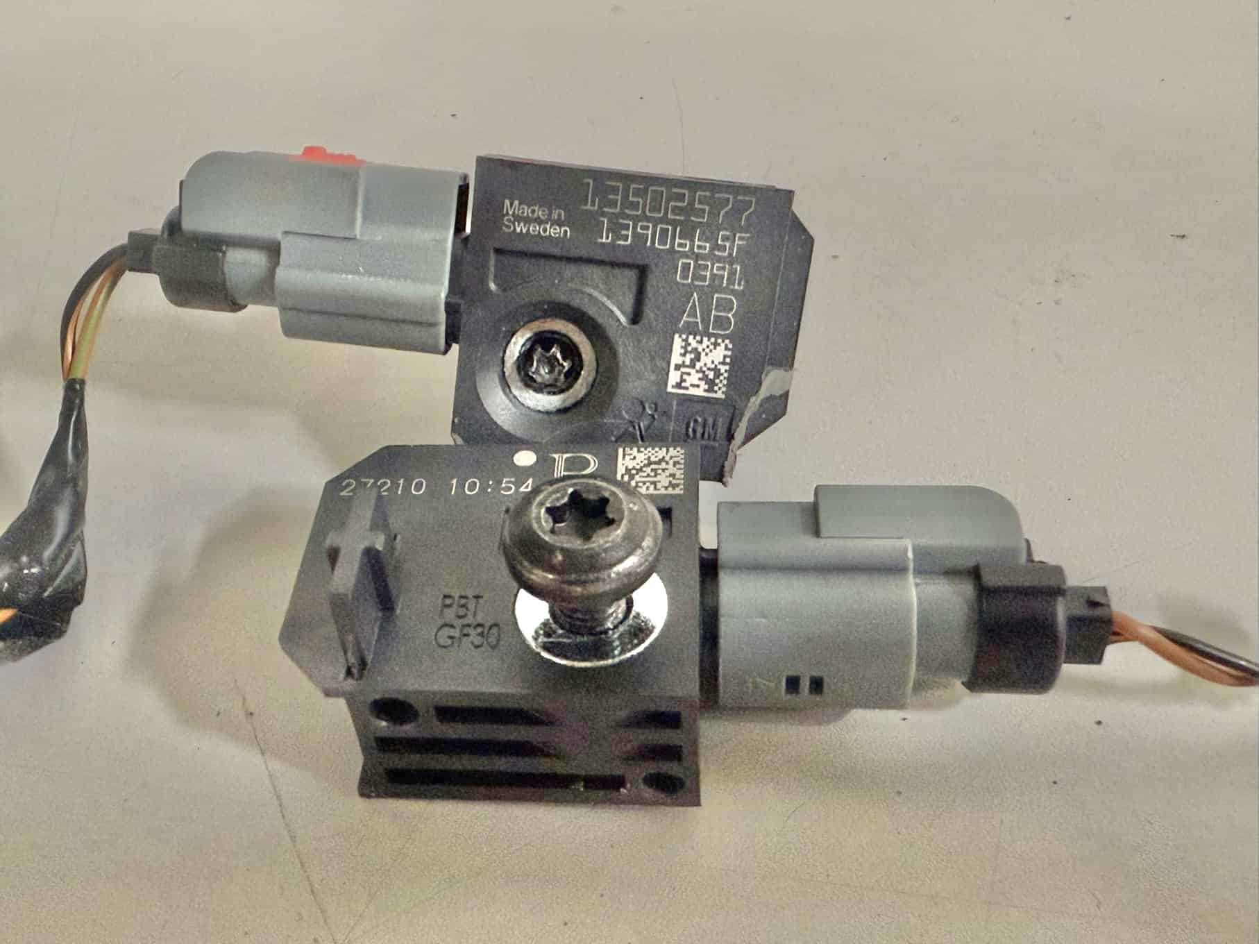 2X Airbag Sensor OPEL ASTRA-J 2011