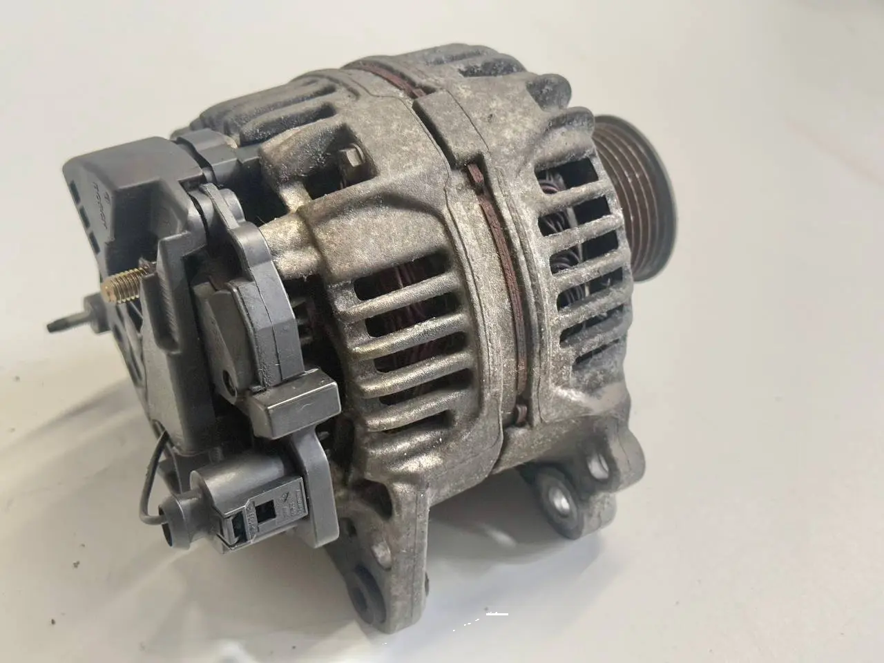 Lichtmaschine Generator Alternator Golf 4 1,6 VW Golf 4 1,6 1J1 2000 028903028D