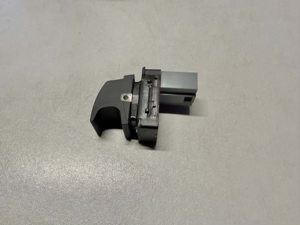 Fensterheber Schalter Hinten rechts VW Golf Plus 2009 7L69598558