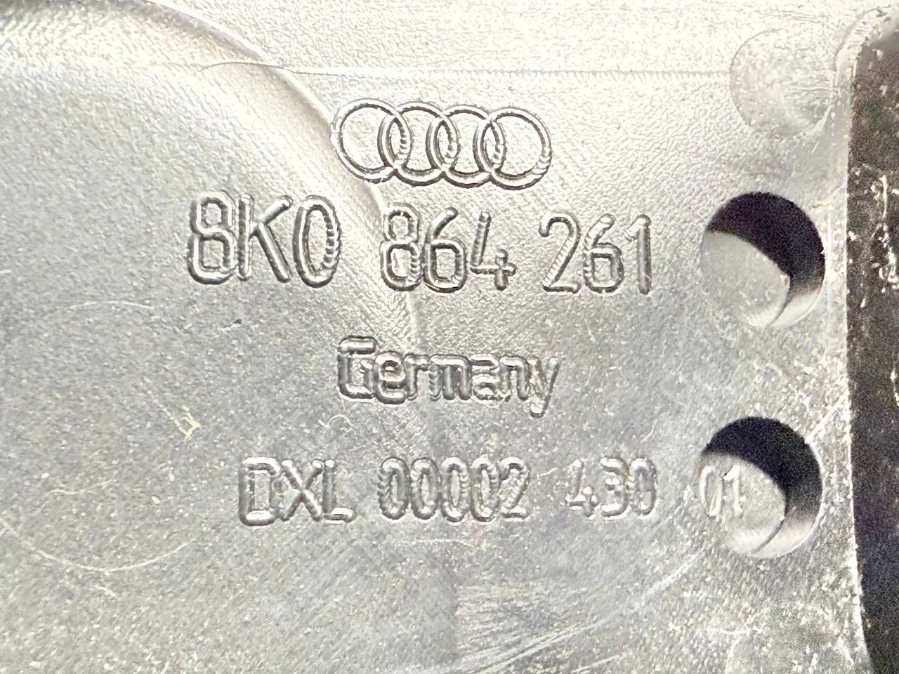 Getriebedeckel Mittelkonsole Verkleidung Audi A4 A5 8T 8K2 2012 8K0864261