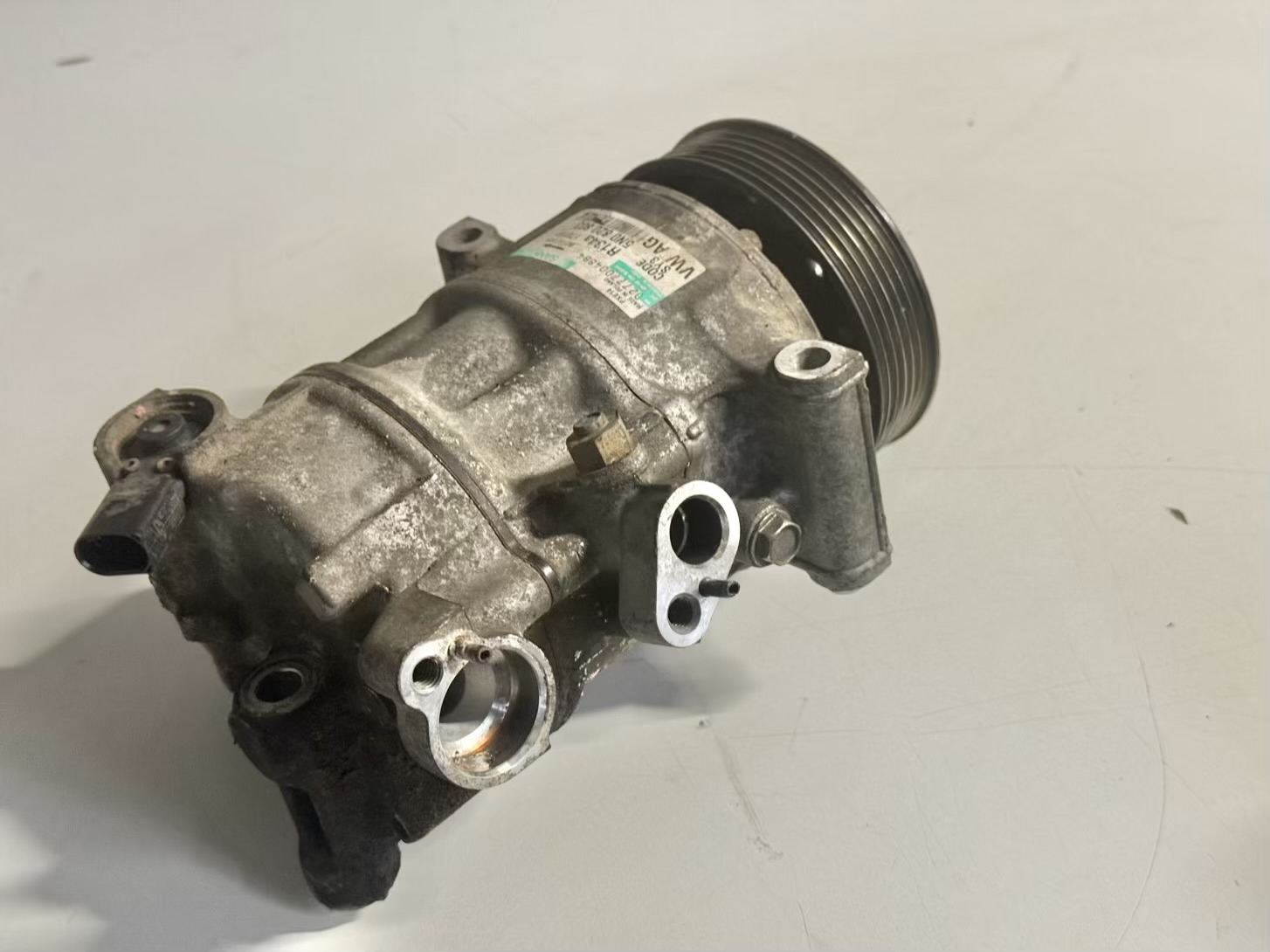 Klimakompressor Klimaanlage 2.0 TDI Passat 3C 2008 5N0820803