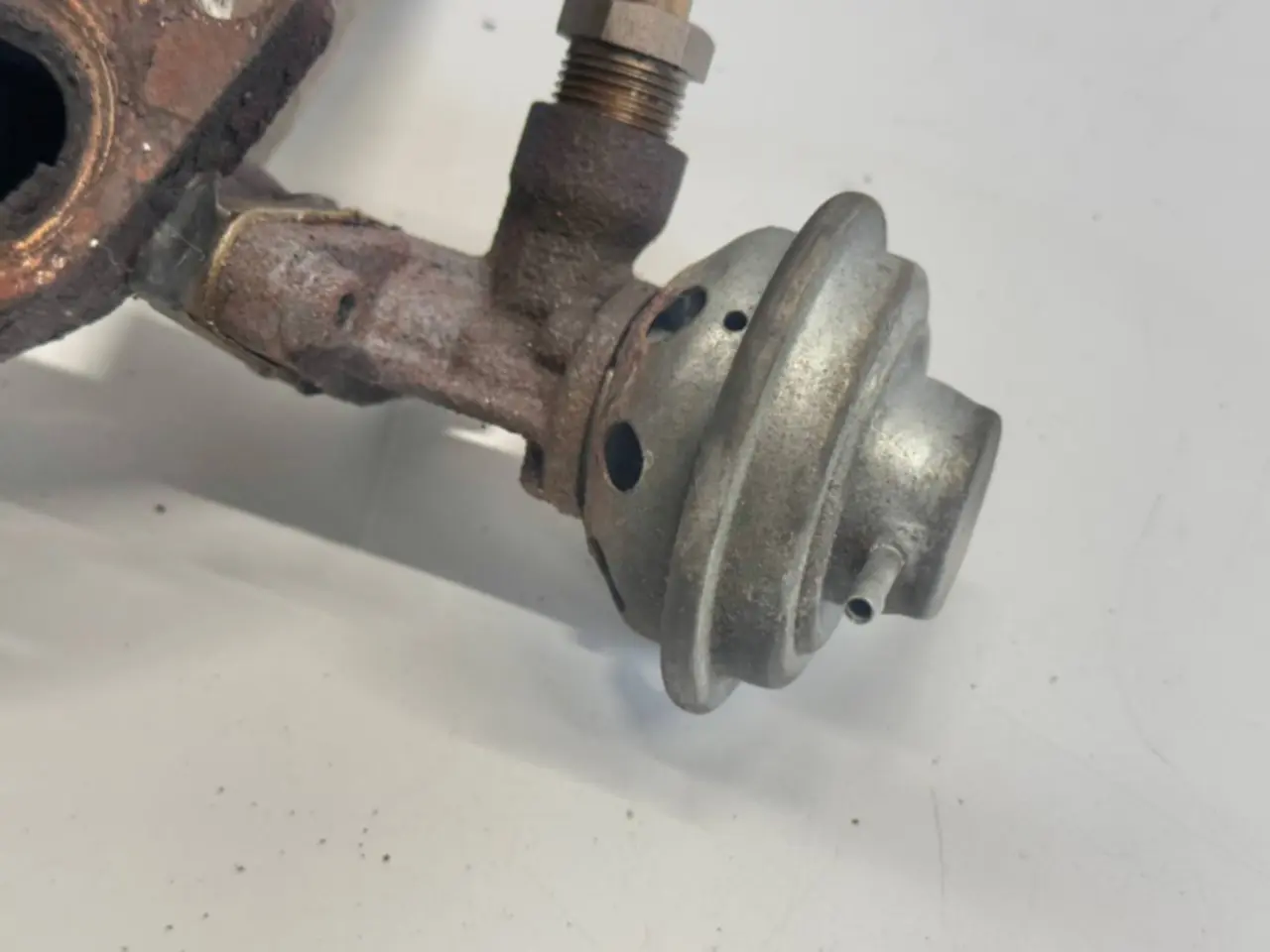 Auspuffkrümmer Abgaskrümmer Auspuff Krümmer Golf 4 1,4 1J1 1998