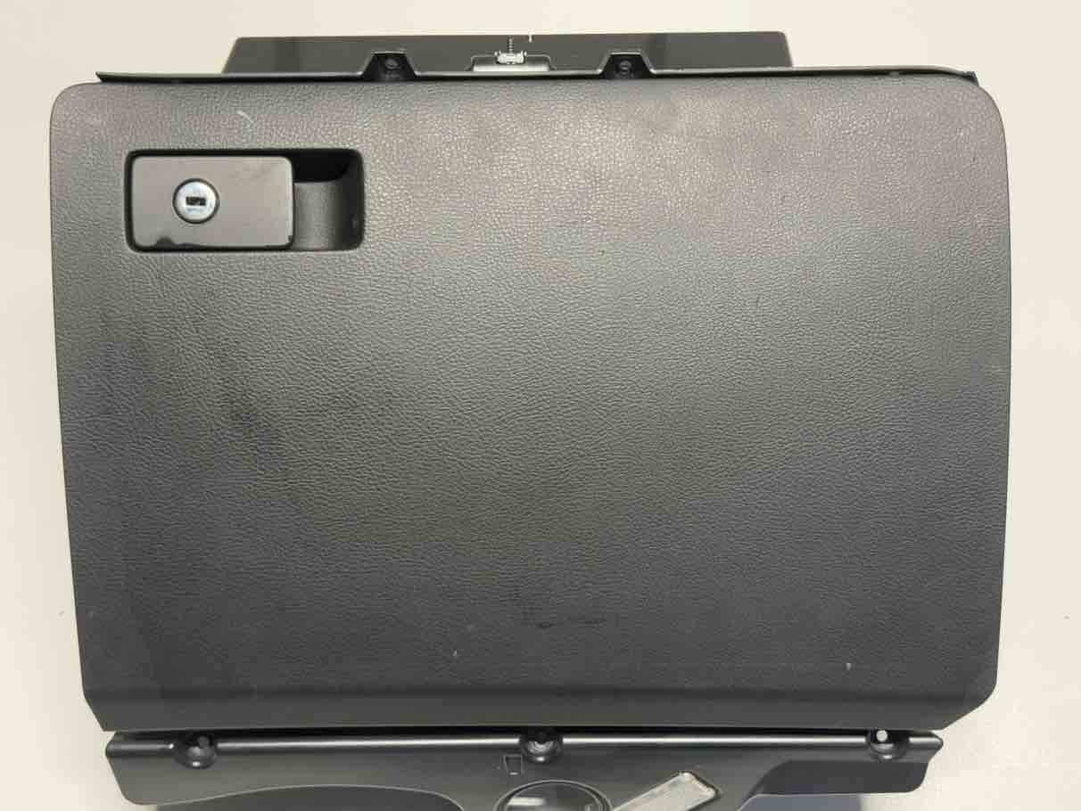 Handschuhfach schwarz VW Passat 3C