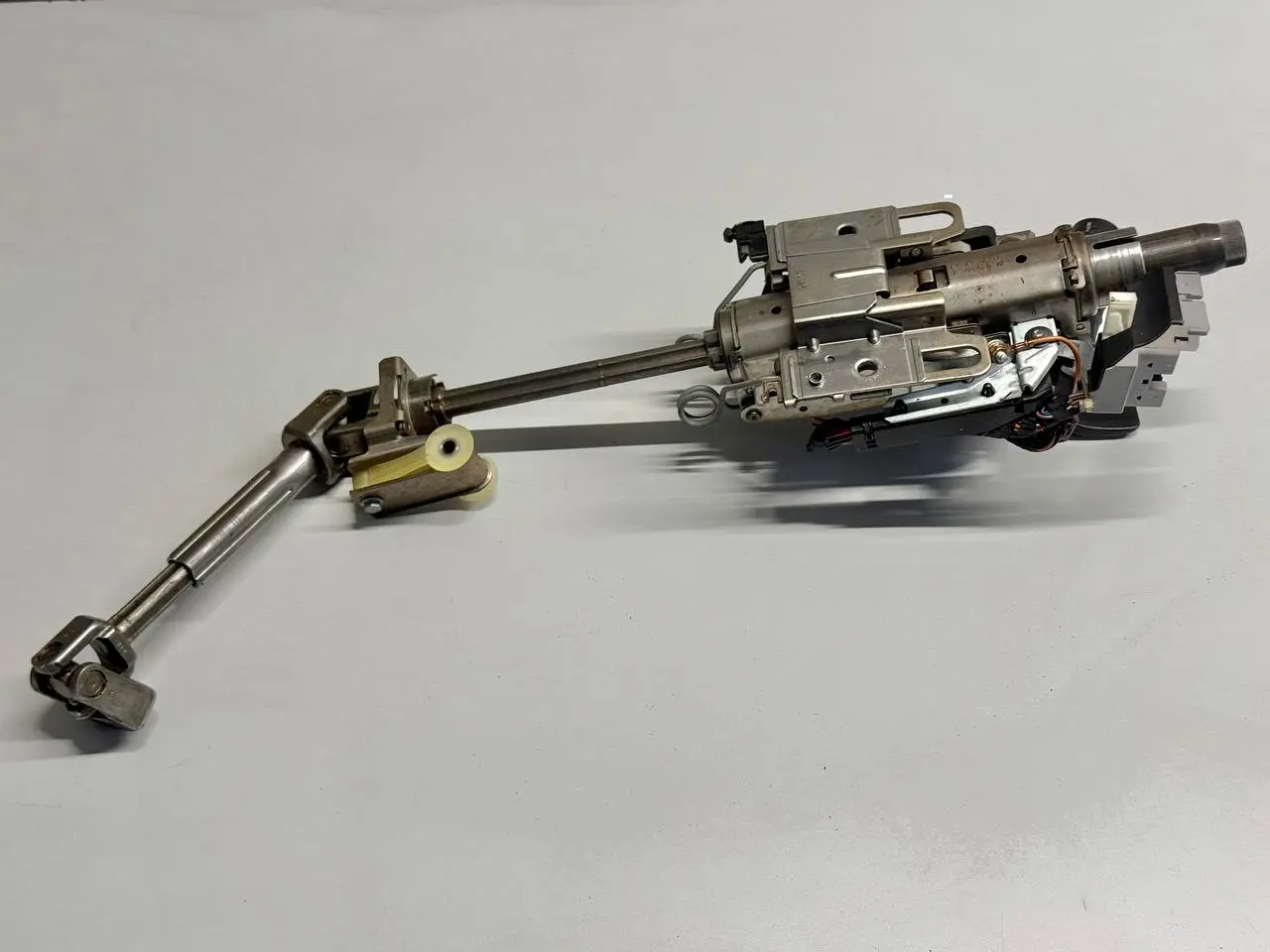 Lenksäule Zündschloss Kreuzgelenk verstellbar VW Polo 9N1 1,2L 2002 6Q1419501