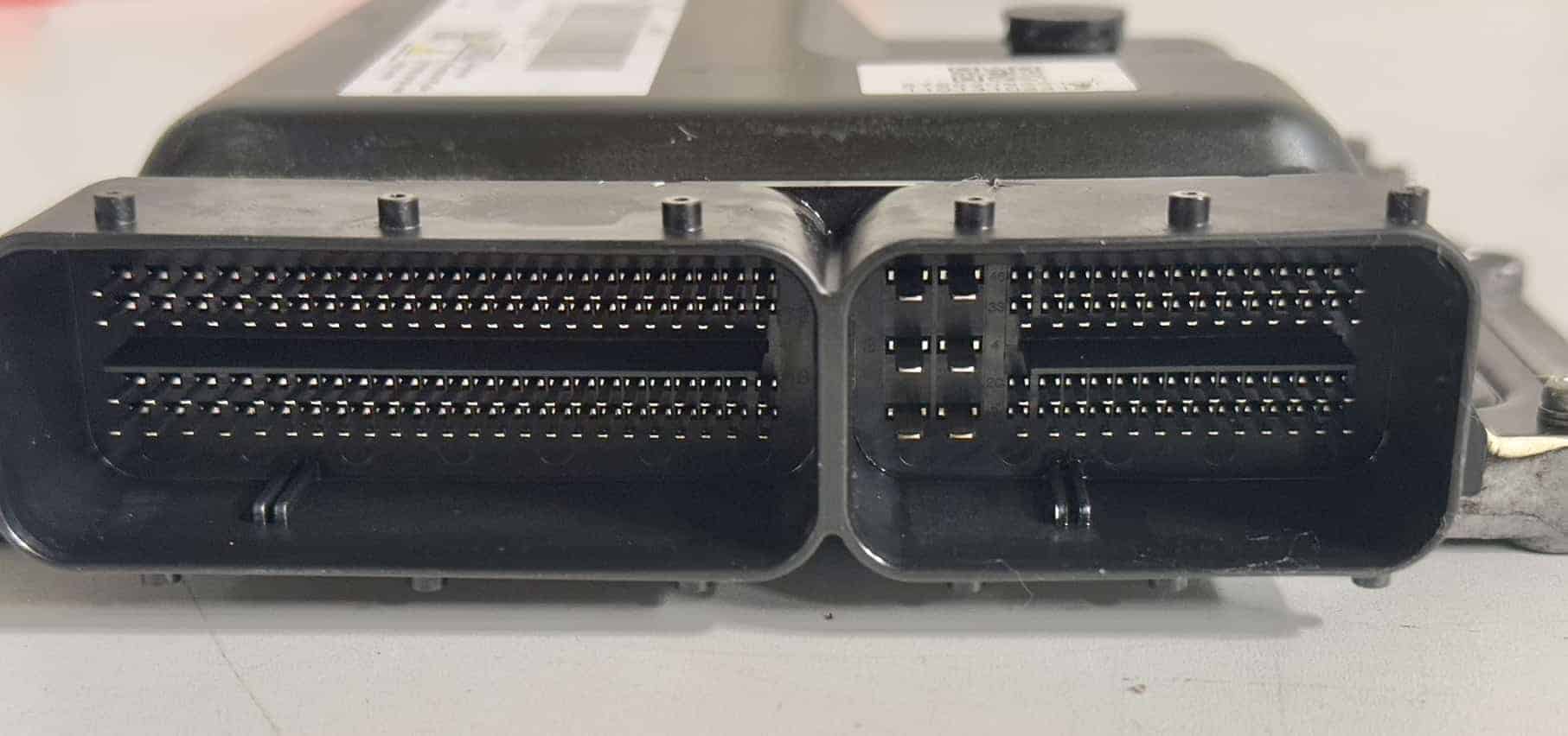 Denso Motorsteuergerät ECU OPEL ASTRA-J 2011