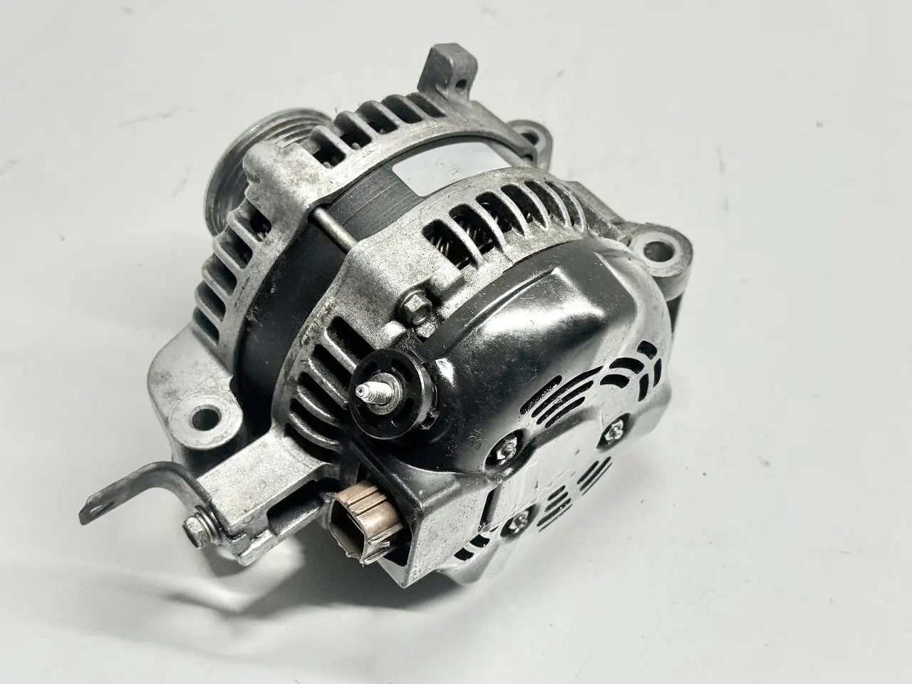 Lichtmaschine Generator Alternator für TOYOTA Verso 2.2L 2008 27060-26030