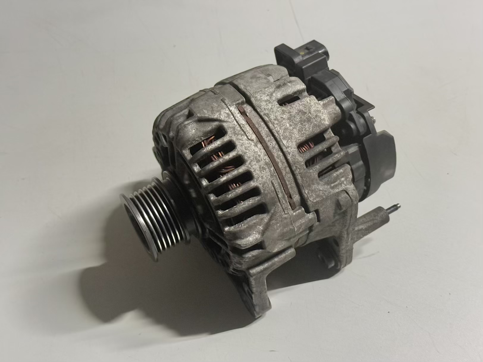 Lichtmaschine Generator VW Golf5 1K1 1.4L 036903024J, 0124325127