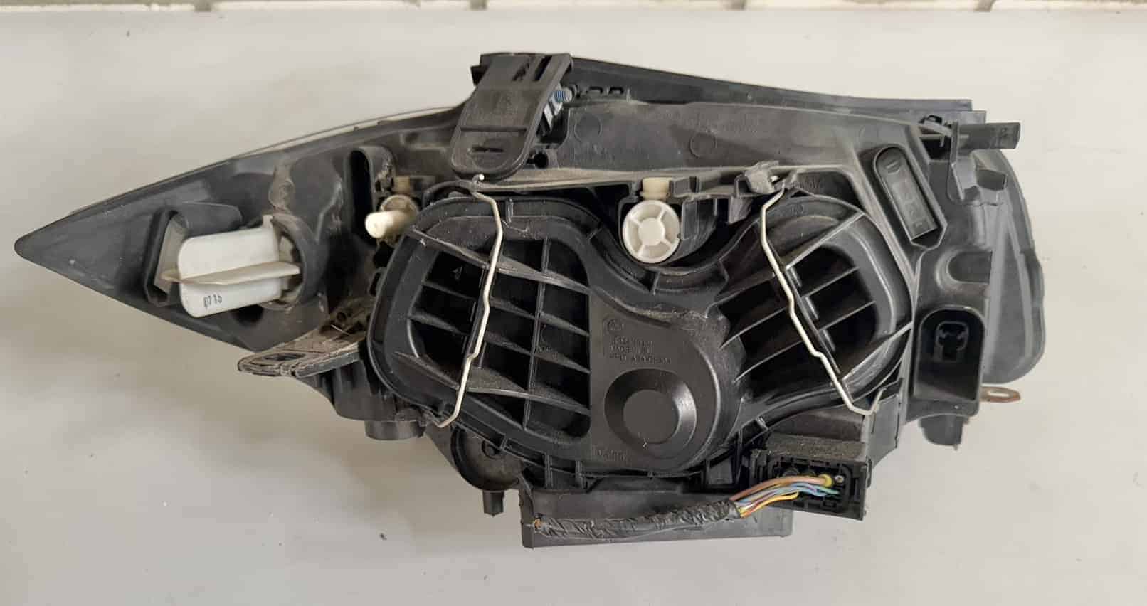 Scheinwerfer links BMW 116i E81 E87 2011 724964902, 69244939, 89502128
