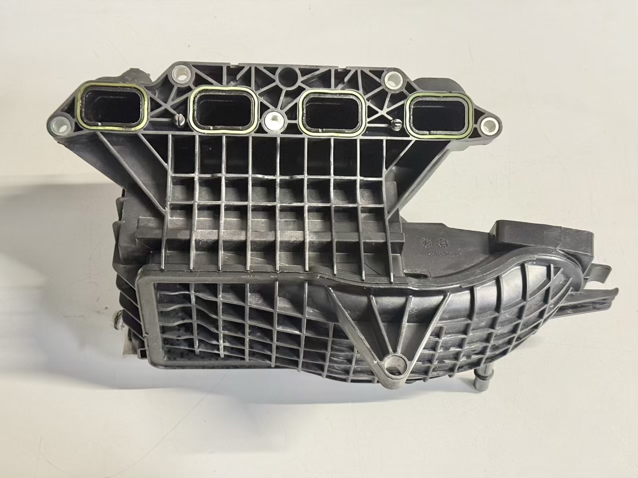 Ansaugbrücke Ansaugkrümmer VW Golf Plus 2009 1,4 TSI 03C129711, 03C145749