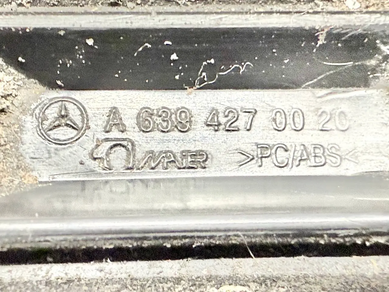 Handbremse Feststellbremse Hebel Griff Mercedes E-Klasse A6394270020