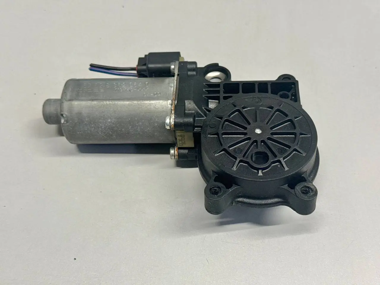 Fensterhebermotor Vorne Rechts Fensterheber BMW 116i N43 E81 E87 2011 0130821717
